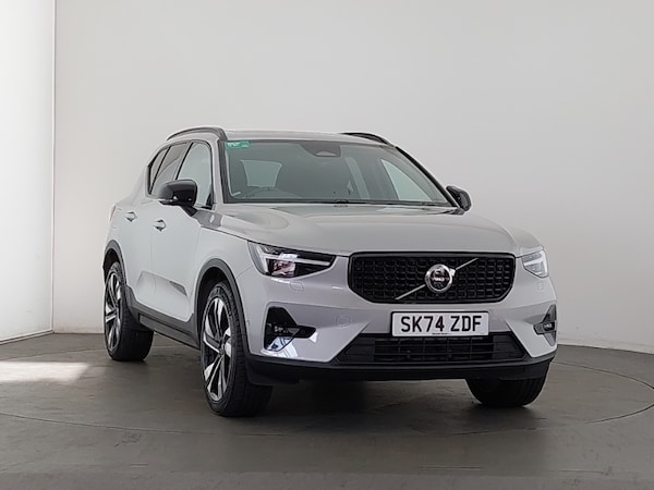 Used Volvo XC40 2024 for sale - 76328664: Photo 1