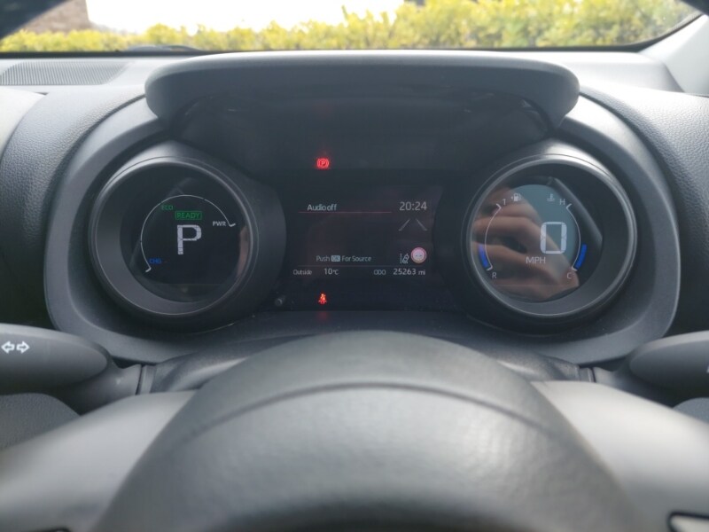 Used Toyota Yaris 2021 for sale - 77708130: Photo 11