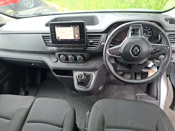 Used Renault Trafic 2024 for sale - 78829779: Photo