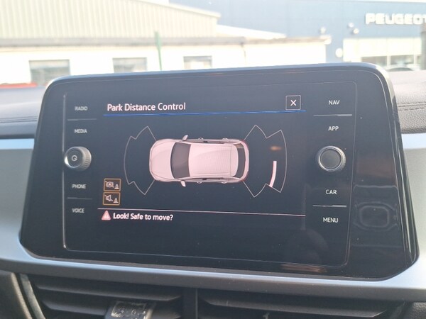 Used Volkswagen T-Roc 2022 for sale - 76221015: Photo 12