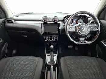 Used Suzuki Swift 2022 for sale - 77298788: Photo