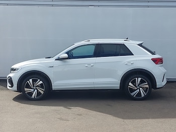Used Volkswagen T-Roc 2023 for sale - 79386734: Photo