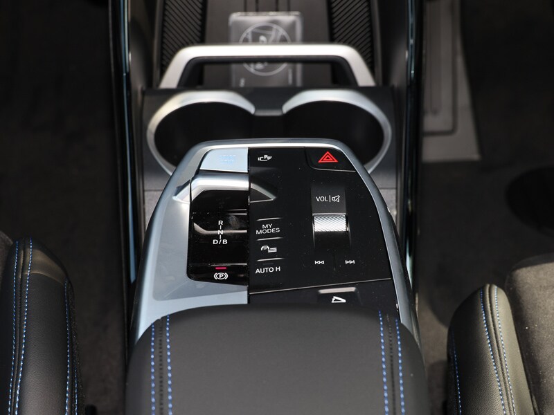 Used BMW iX1 2025 for sale - 77353187: Photo 10