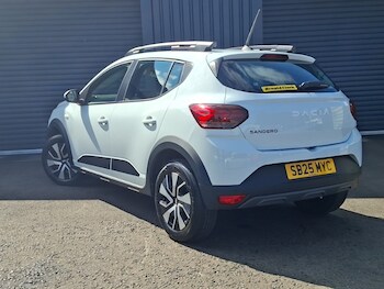 Used Dacia Sandero Stepway 2025 for sale - 79285648: Photo