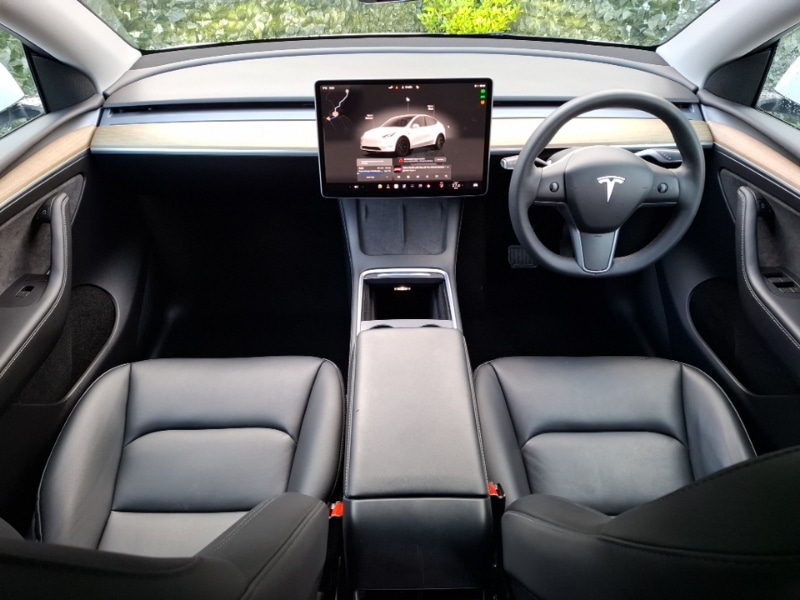 Used Tesla Model Y 2023 for sale - 77580744: Photo 2