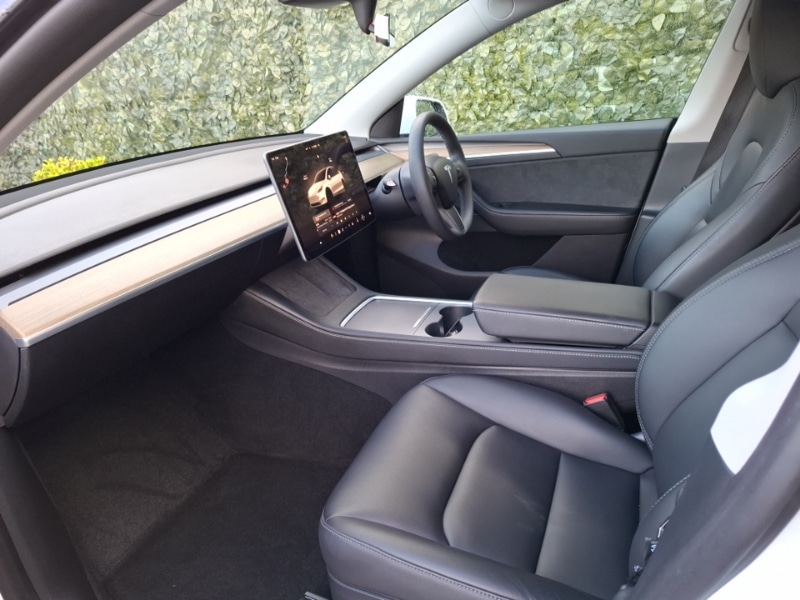 Used Tesla Model Y 2023 for sale - 77580744: Photo 5