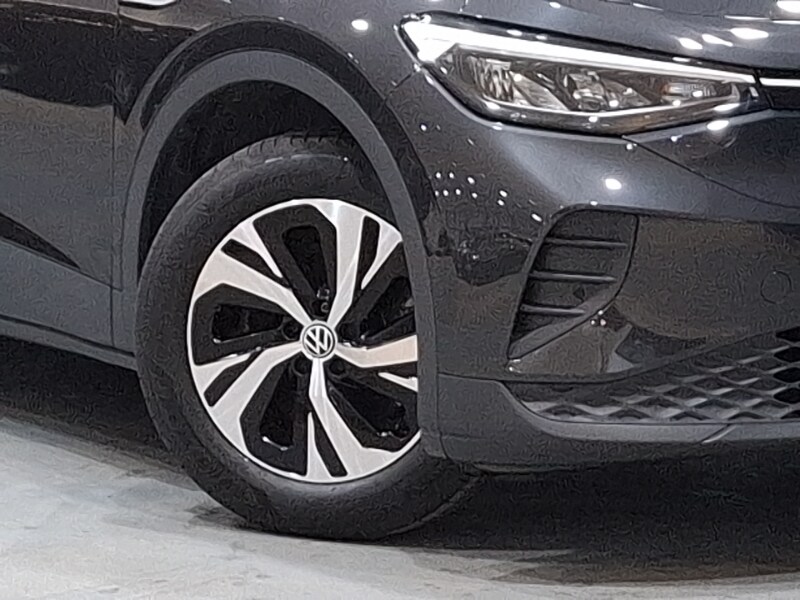 Used Volkswagen ID.4 2023 for sale - 77449394: Photo 9