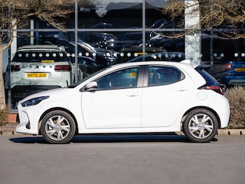 Used Toyota Yaris 2024 for sale - 78135429: Photo