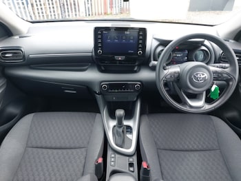 Used Toyota Yaris 2023 for sale - 78837128: Photo