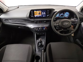 Used Hyundai i20 2023 for sale - 77954715: Photo