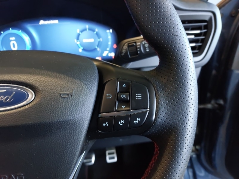 Used Ford Kuga 2021 for sale - 76392660: Photo 11