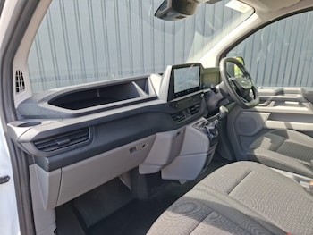 Used Ford Transit Custom 2024 for sale - 79386873: Photo