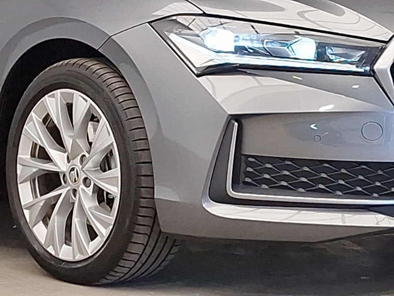 Used Skoda Superb 2024 for sale - 76600521: Photo 9