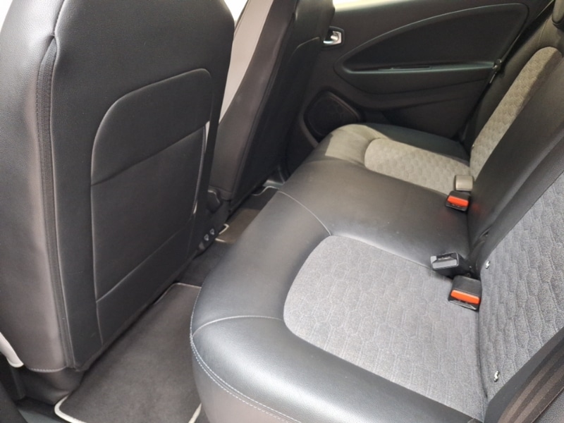 Used Renault Zoe 2022 for sale - 77308175: Photo 6