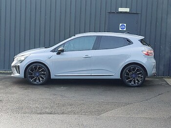 Used Renault Clio 2024 for sale - 77004258: Photo