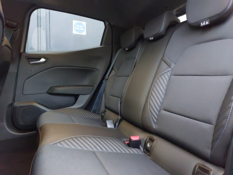 Used Renault Clio 2024 for sale - 77004258: Photo 6