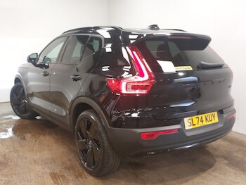 Used Volvo XC40 2024 for sale - 76160180: Photo