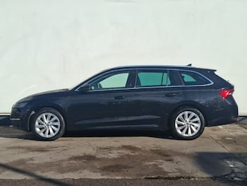 Used Skoda Octavia 2024 for sale - 79772598: Photo