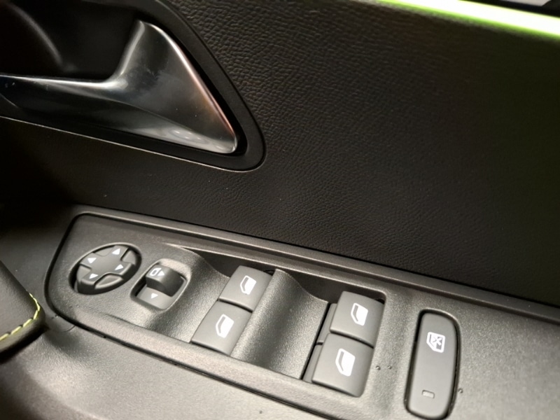 Used Peugeot 2008 2025 for sale - 76885882: Photo 12