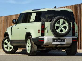 Used Land Rover Defender 2023 for sale - 75018149: Photo