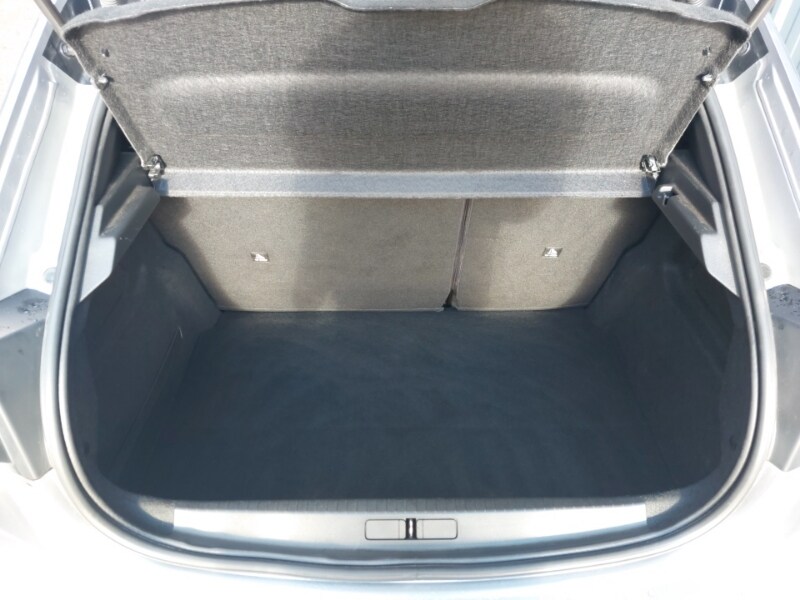 Used Peugeot 208 2020 for sale - 76532644: Photo 8