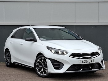 Used Kia Ceed 2025 for sale - 78945796: Photo