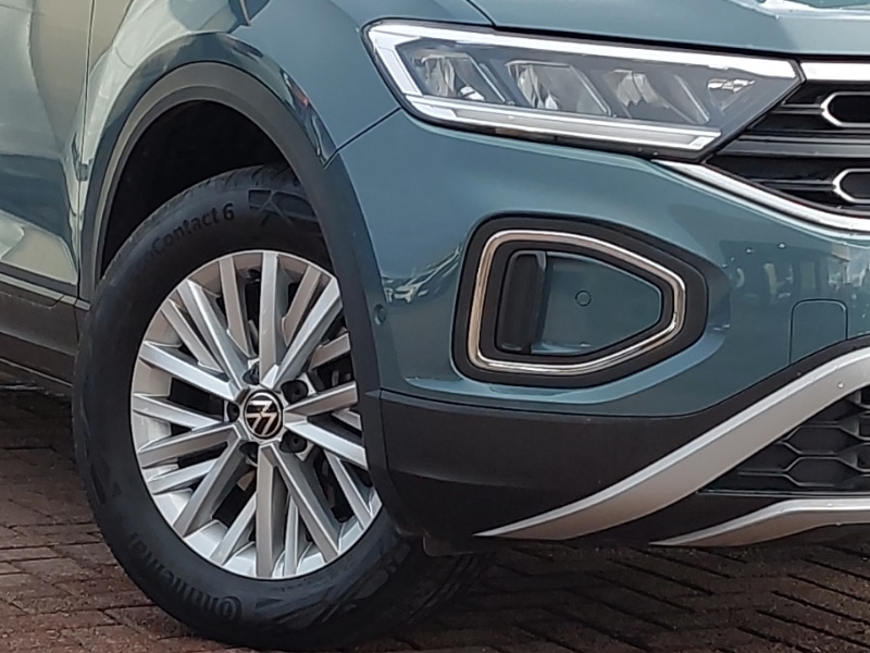 Used Volkswagen T-Roc 2022 for sale - 77298737: Photo 9