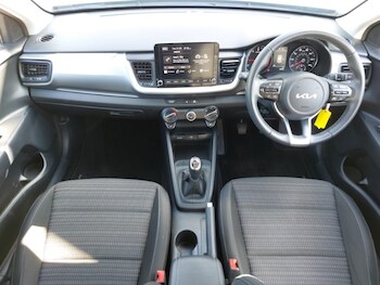 Used Kia Stonic 2023 for sale - 78328227: Photo