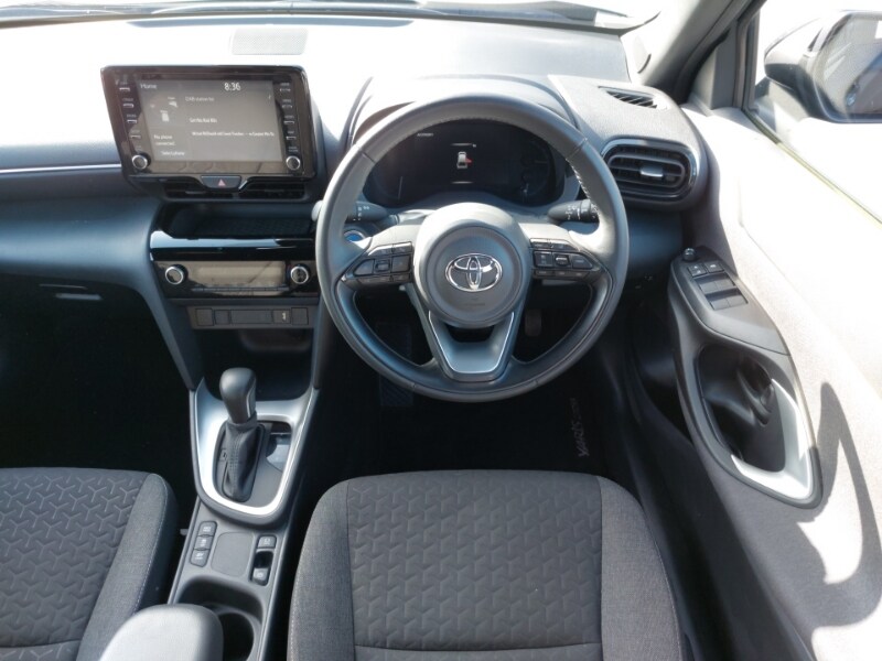 Used Toyota Yaris Cross 2022 for sale - 77924131: Photo 11