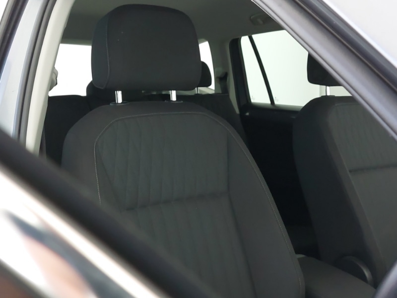 Used Volkswagen Tiguan Allspace 2023 for sale - 77933845: Photo 12