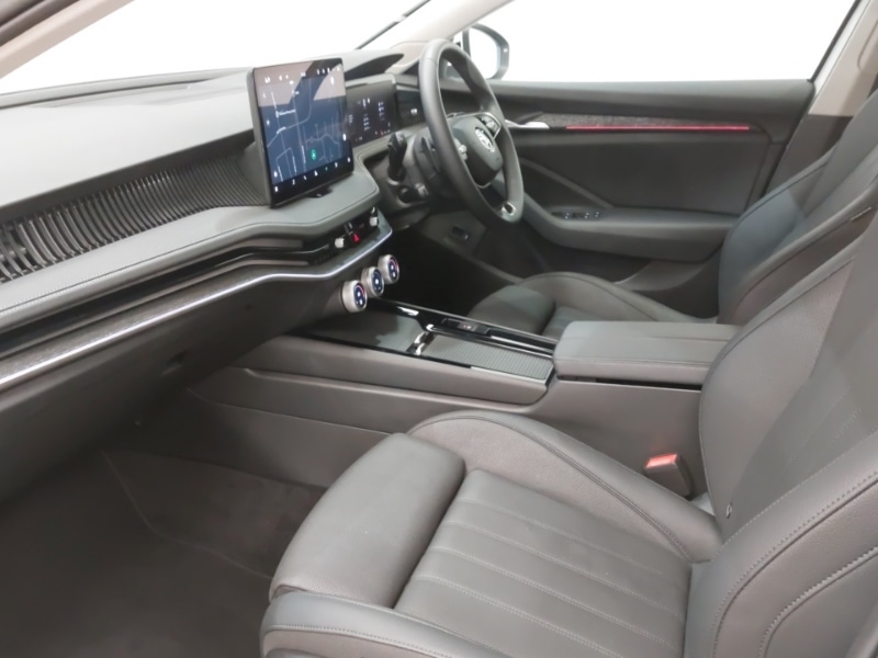 Used Skoda Superb 2024 for sale - 76907553: Photo 5