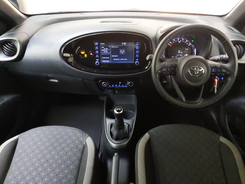 Used Toyota Aygo X 2023 for sale - 76456499: Photo 2