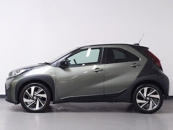 Used Toyota Aygo X 2023 for sale - 76456499: Photo