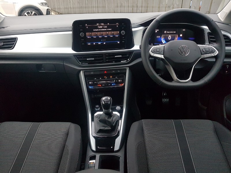 Used Volkswagen T-Roc 2025 for sale - 77933801: Photo 2