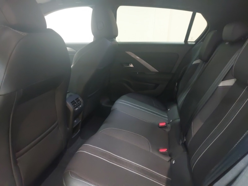 Used Vauxhall Astra 2025 for sale - 76897917: Photo 6