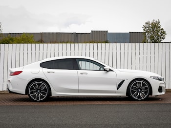 Used BMW 8 Series 2022 for sale - 77242159: Photo