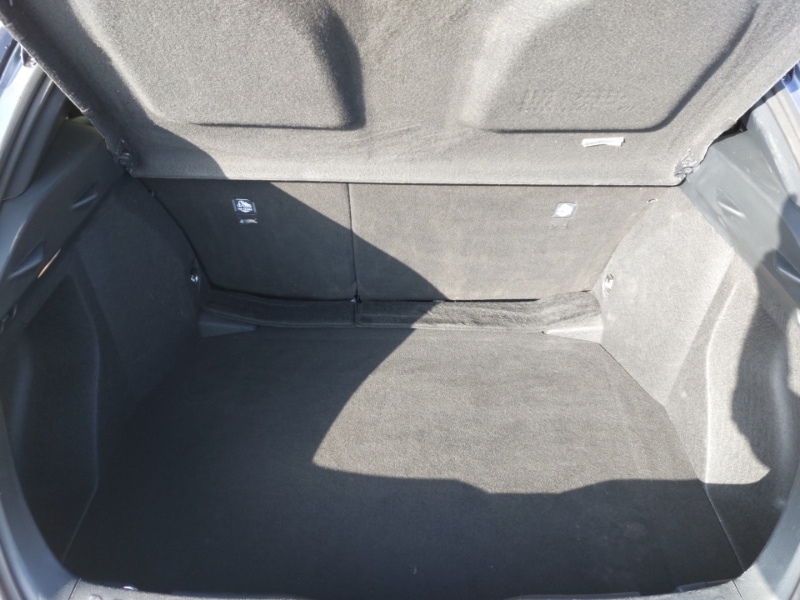 Used Toyota C-HR 2023 for sale - 77975120: Photo 8