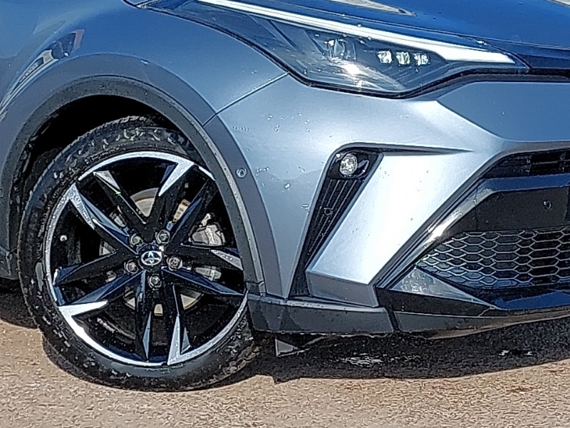 Used Toyota C-HR 2023 for sale - 77975120: Photo 9