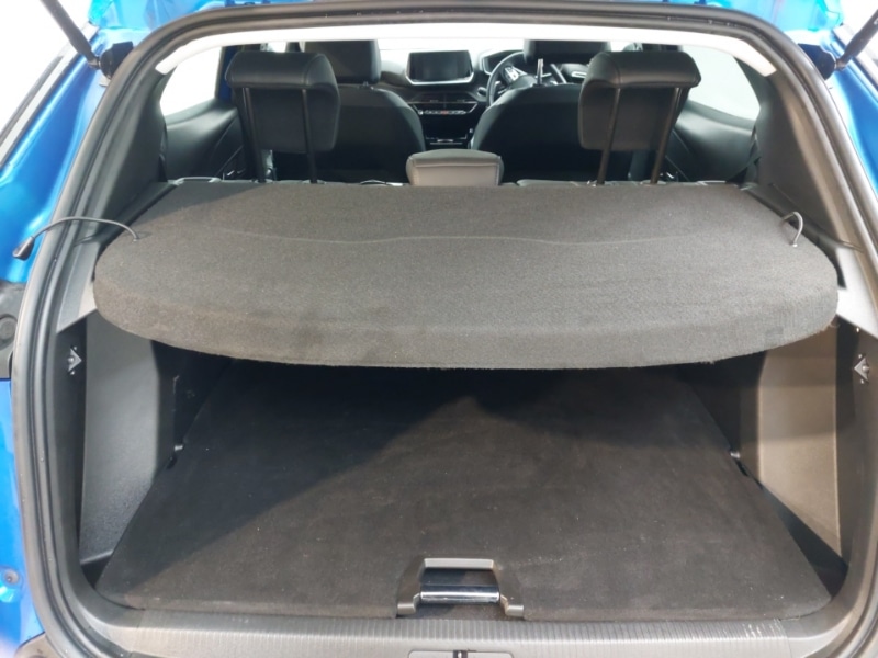 Used Peugeot 2008 2022 for sale - 77777638: Photo 8