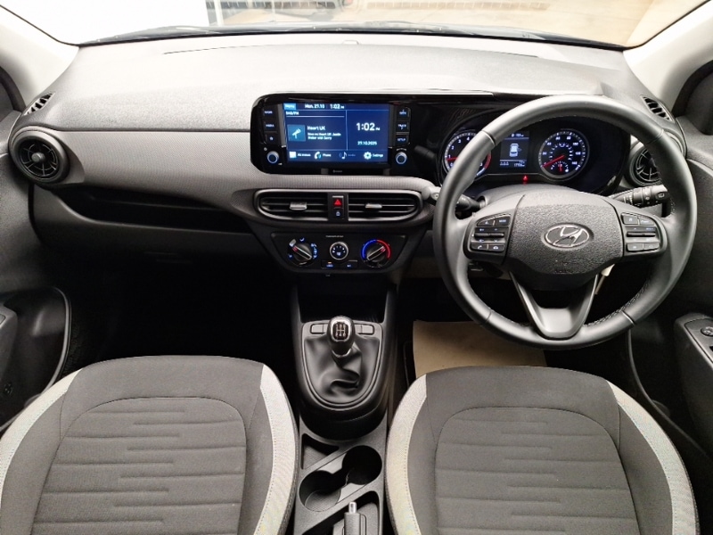 Used Hyundai i10 2021 for sale - 76816909: Photo 2