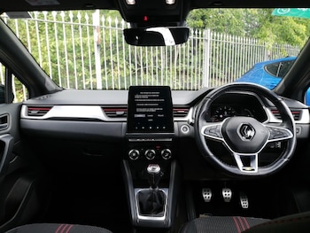Used Renault Captur 2021 for sale - 79447021: Photo