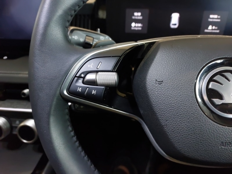 Used Skoda Superb 2024 for sale - 76347772: Photo 10