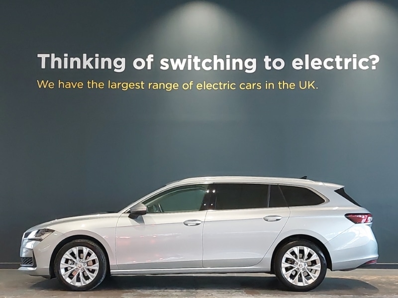 Used Skoda Superb 2024 for sale - 76347772: Photo 4