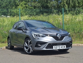 Used Renault Clio 2023 for sale - 76511369: Photo