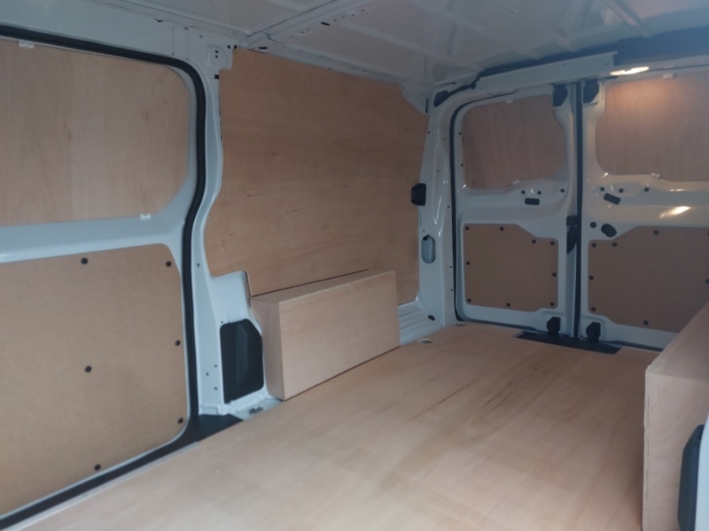 Used Vauxhall Vivaro 2024 for sale - 77142392: Photo 6