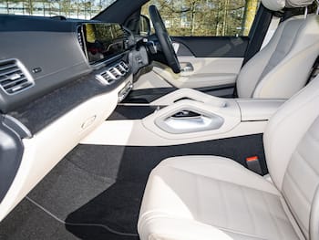 Used Mercedes-Benz GLE 2025 for sale - 79690996: Photo