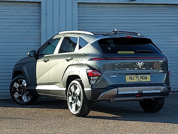 Used Hyundai KONA 2025 for sale - 76282487: Photo 3