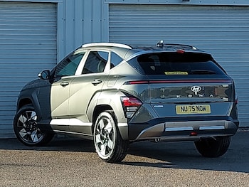Used Hyundai KONA 2025 for sale - 76282487: Photo 3