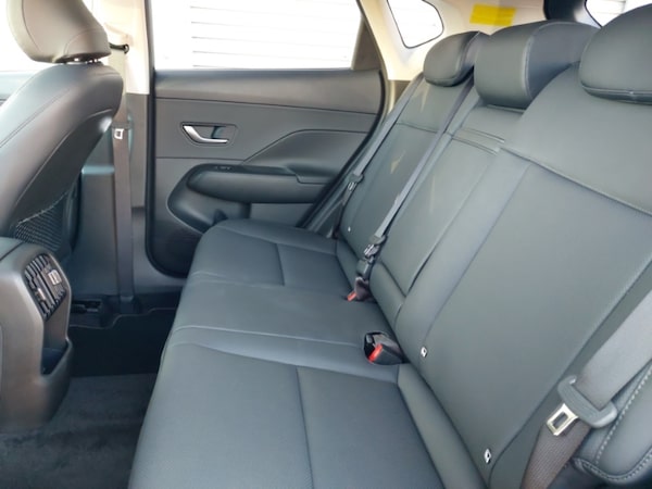Used Hyundai KONA 2025 for sale - 76282487: Photo 6