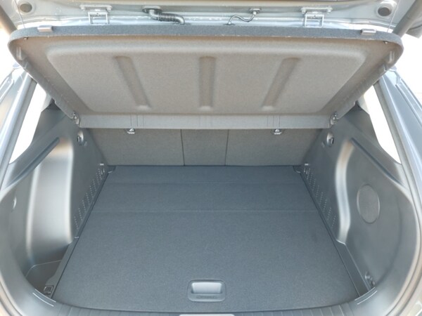 Used Hyundai KONA 2025 for sale - 76282487: Photo 8
